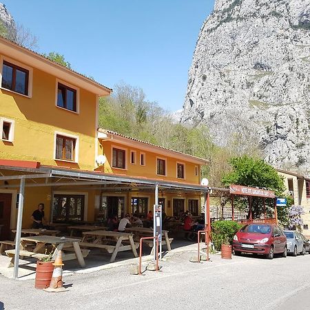 Hotel Garganta Del Cares Poncebos Exterior foto